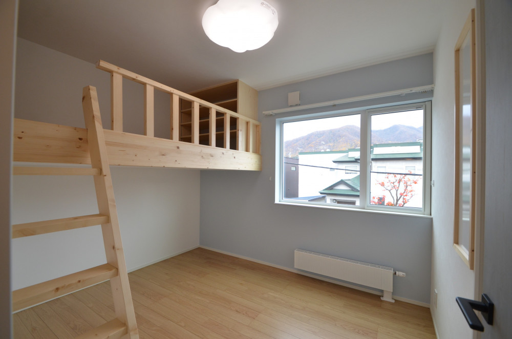 理想の二世帯住宅に実家リノベで初めての家づくり