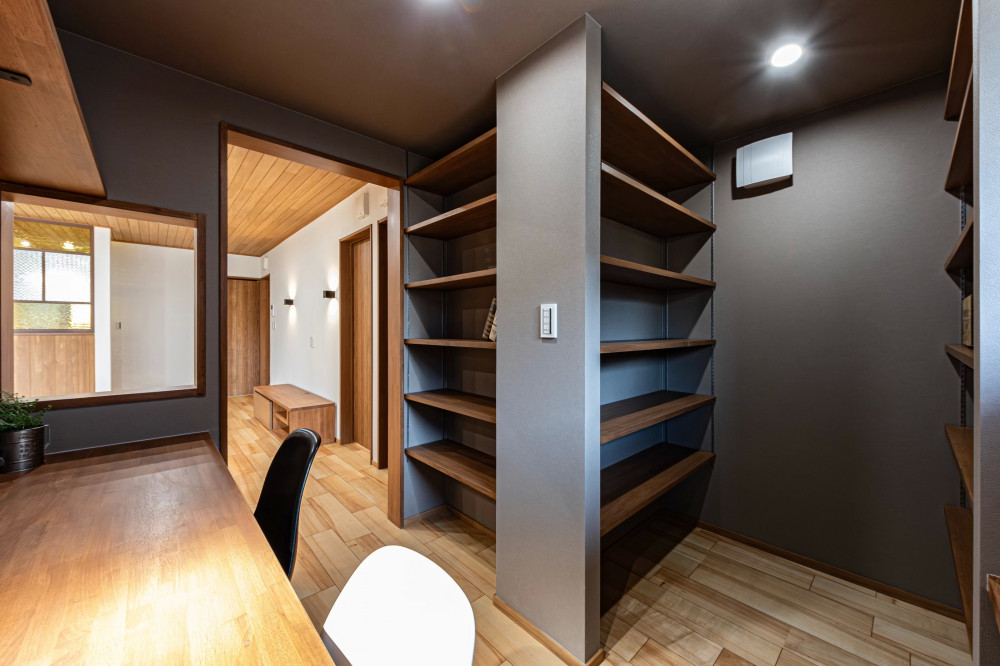 ほおづえをつく家