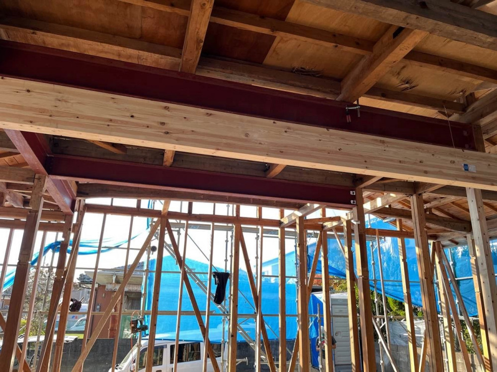 ほおづえをつく家