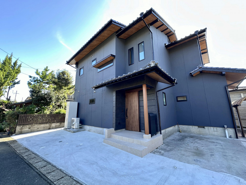 邸宅を住み継ぐ　デザイン～性能・機能まで一新フルリノベーション
