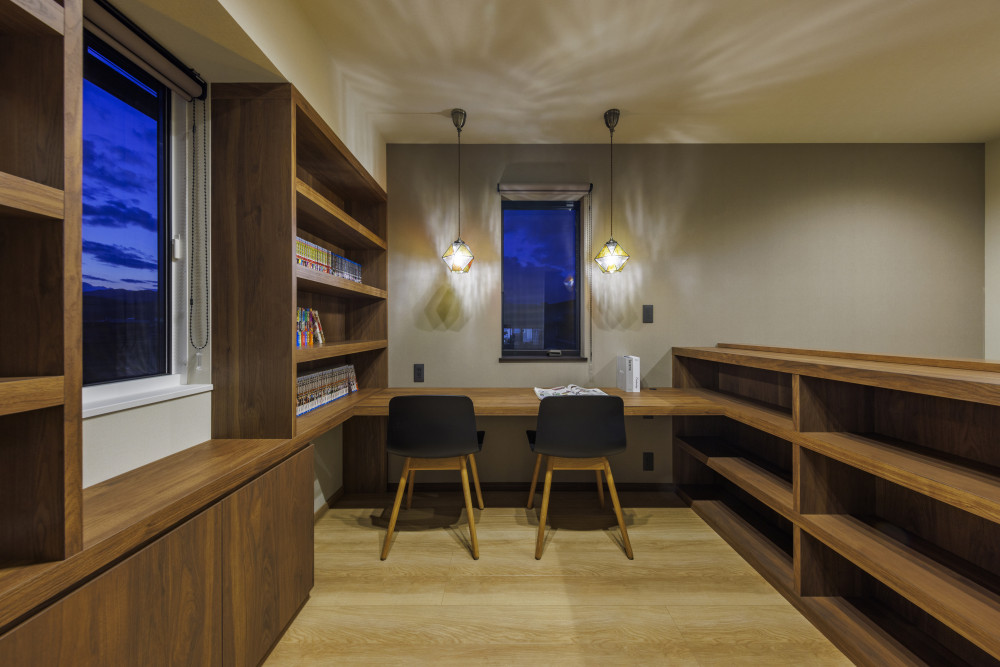 松本町の家　～家族の時間も、ひとりの時間も～