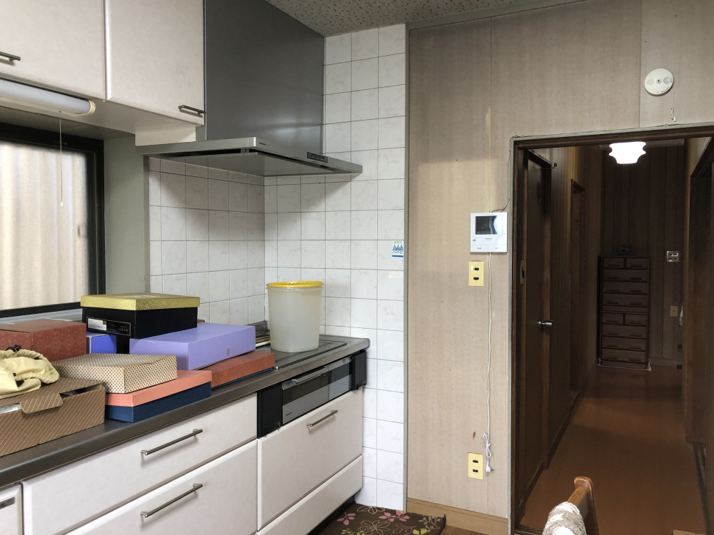 ノスタルジックな風合いを残した性能向上リノベーション