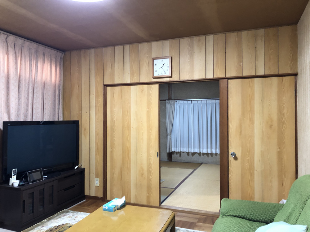 ノスタルジックな風合いを残した性能向上リノベーション