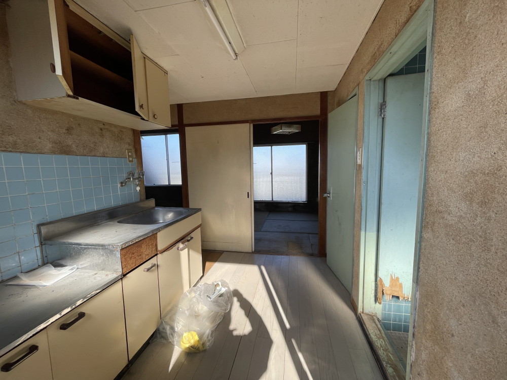 廃墟からの復活～性能向上リノベで賃貸革命を～