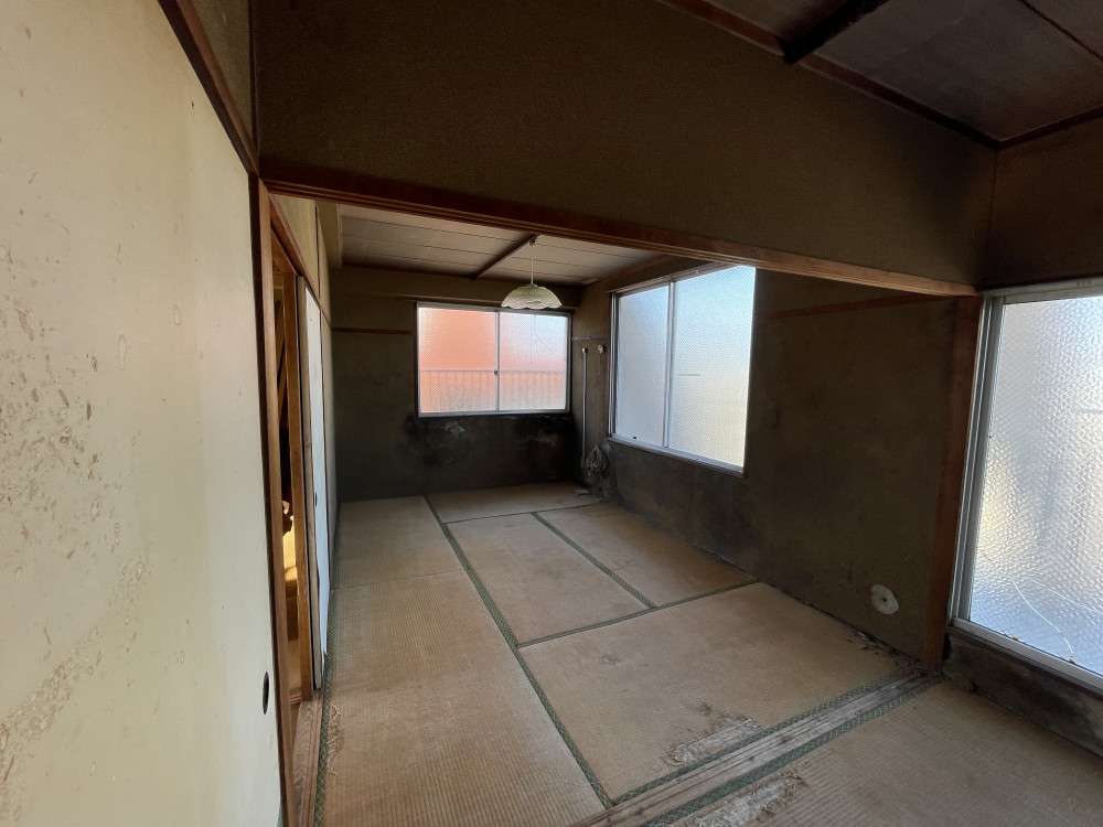 廃墟からの復活～性能向上リノベで賃貸革命を～