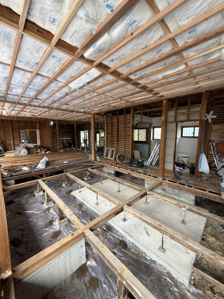 空き家を未来基準へ― 晴れやかに暮らす平屋