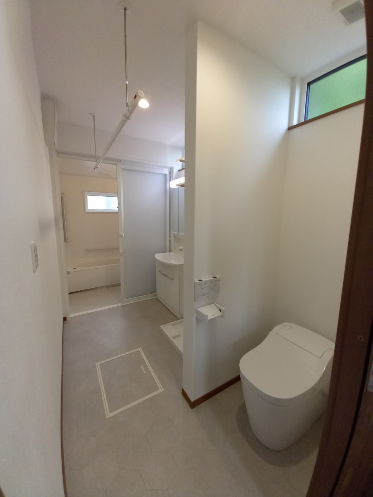 小さく豊かに暮らせる家へ