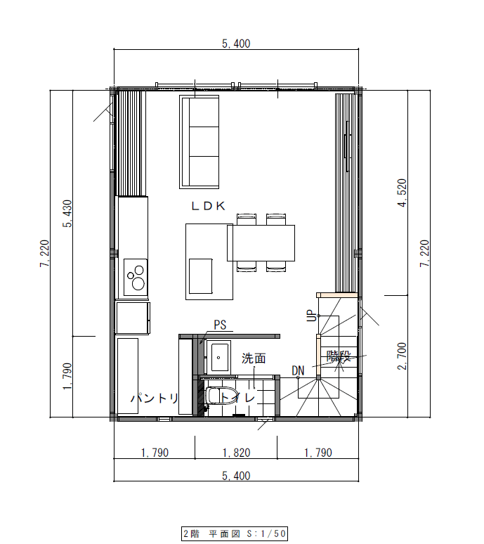 コンパクトな3階建の都市型リノベーション住宅