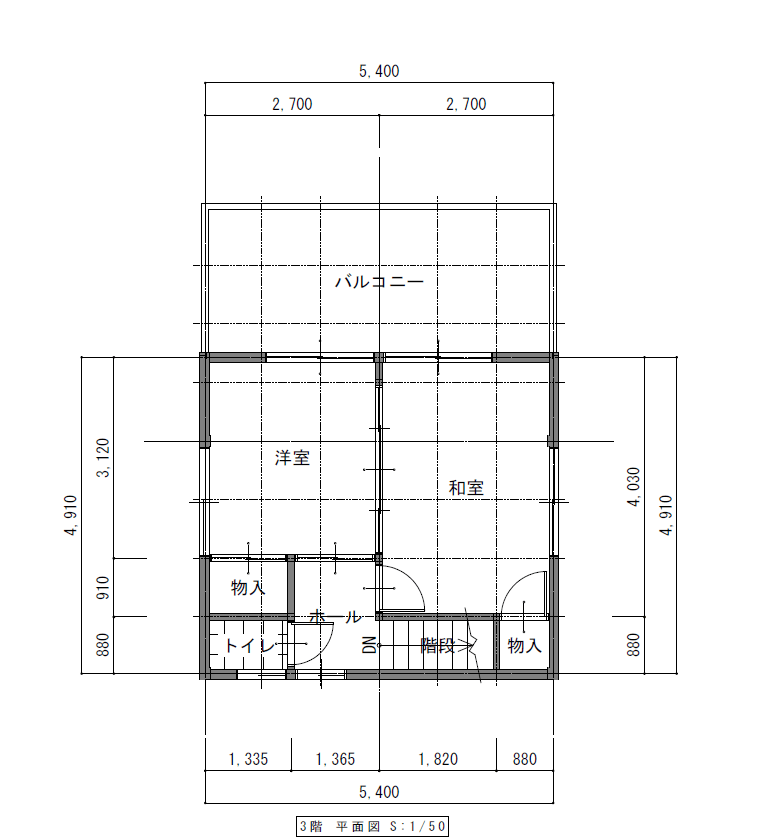 コンパクトな3階建の都市型リノベーション住宅