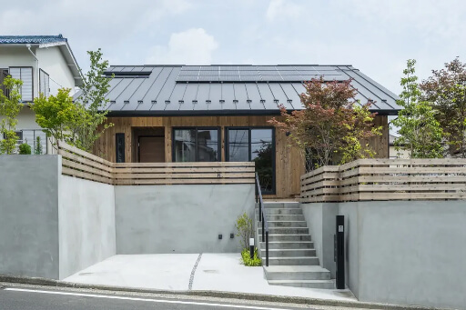 空き家解消と事業化の両立を<br>追求する公民連携<br>リノベーションプロジェクト